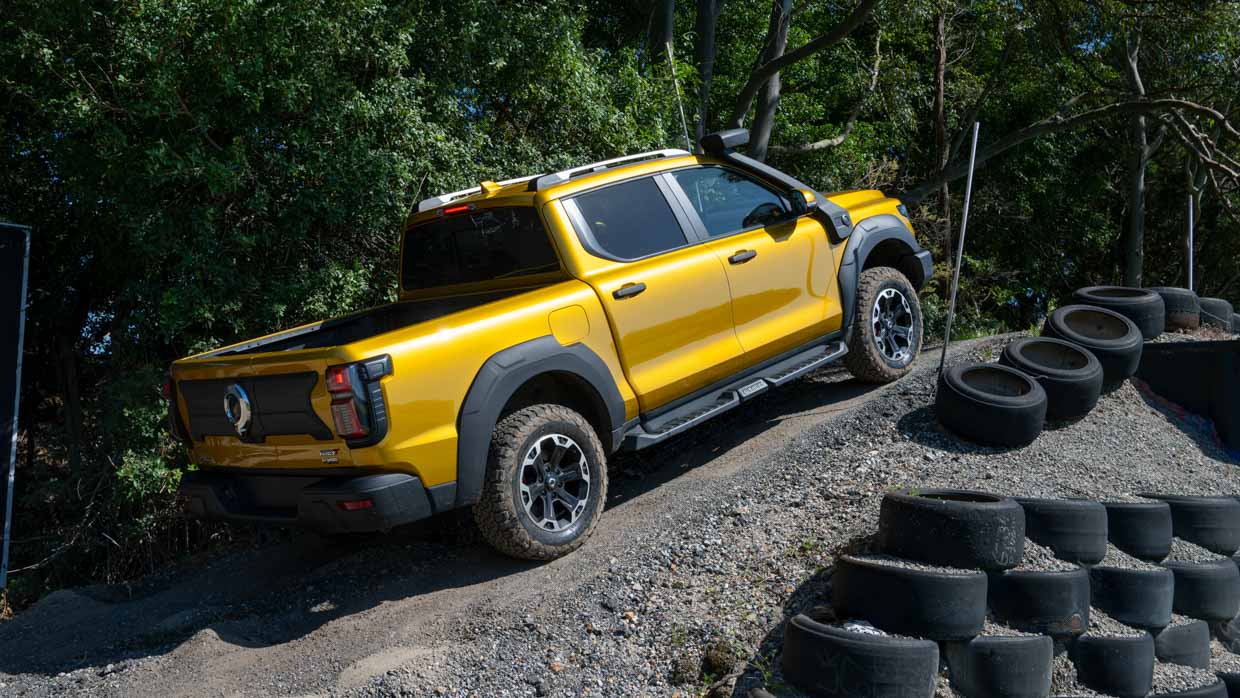 GWM Cannon Alpha PHEV 2024 tout-terrain arrière