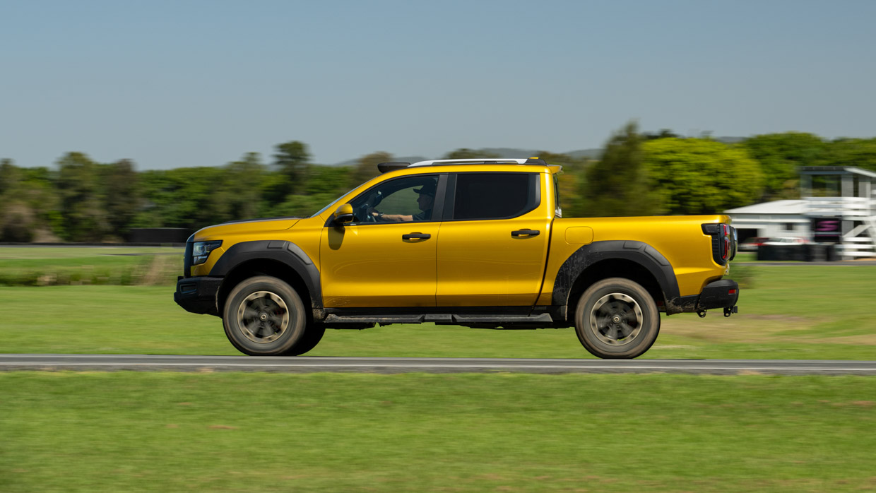 Côté GWM Cannon Alpha PHEV 2024