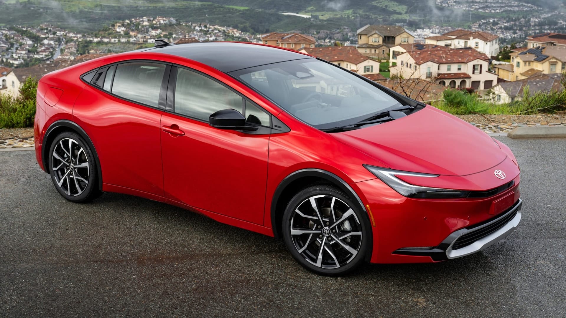 2025 Toyota Prius Plug In Hybrid 24