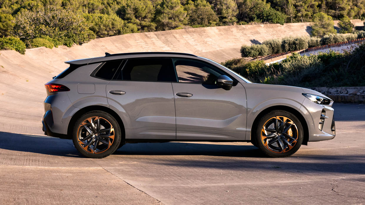 Profil latéral statique du Cupra Terramar 2025