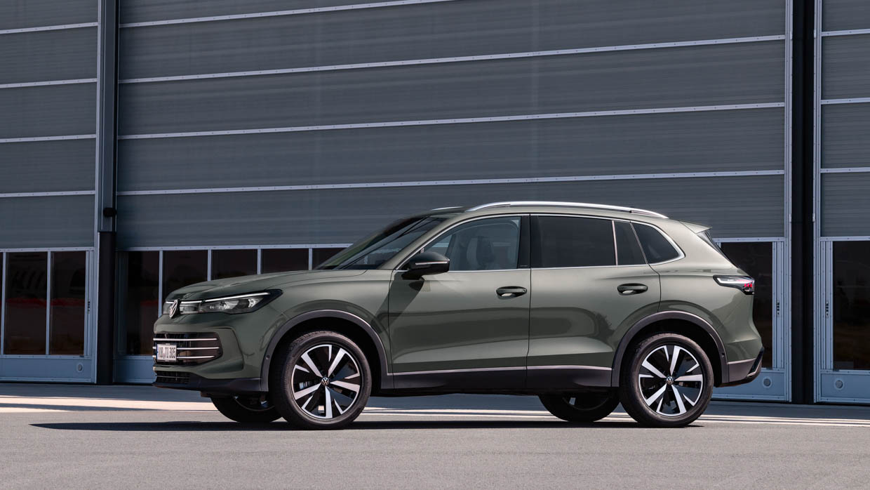 Angle latéral de base du Volkswagen Tiguan 2025