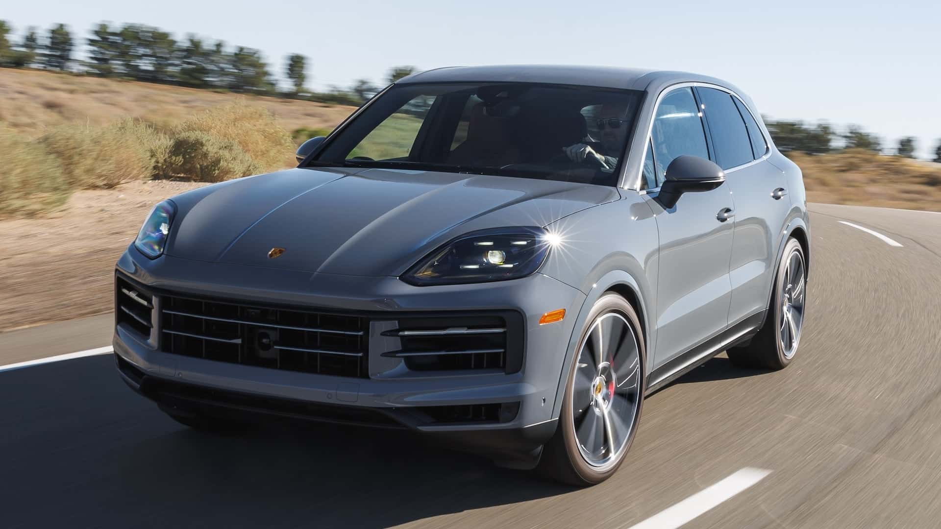 016 2024 Porsche Cayenne S