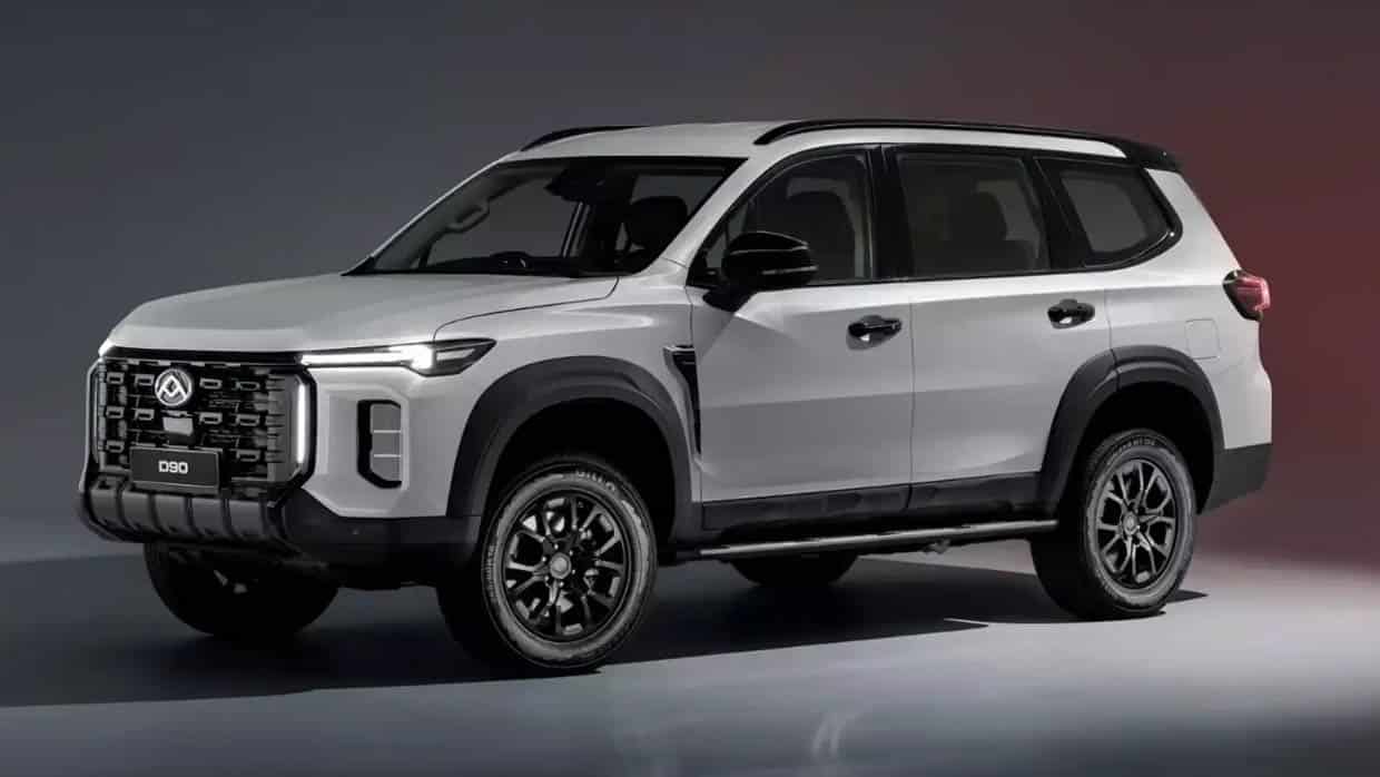 Actualités automobiles, 4 novembre 2024 : le LDV est désormais un SUV D90 essence uniquement, Nissan construit un Drift Ute pour SEMA, et plus encore