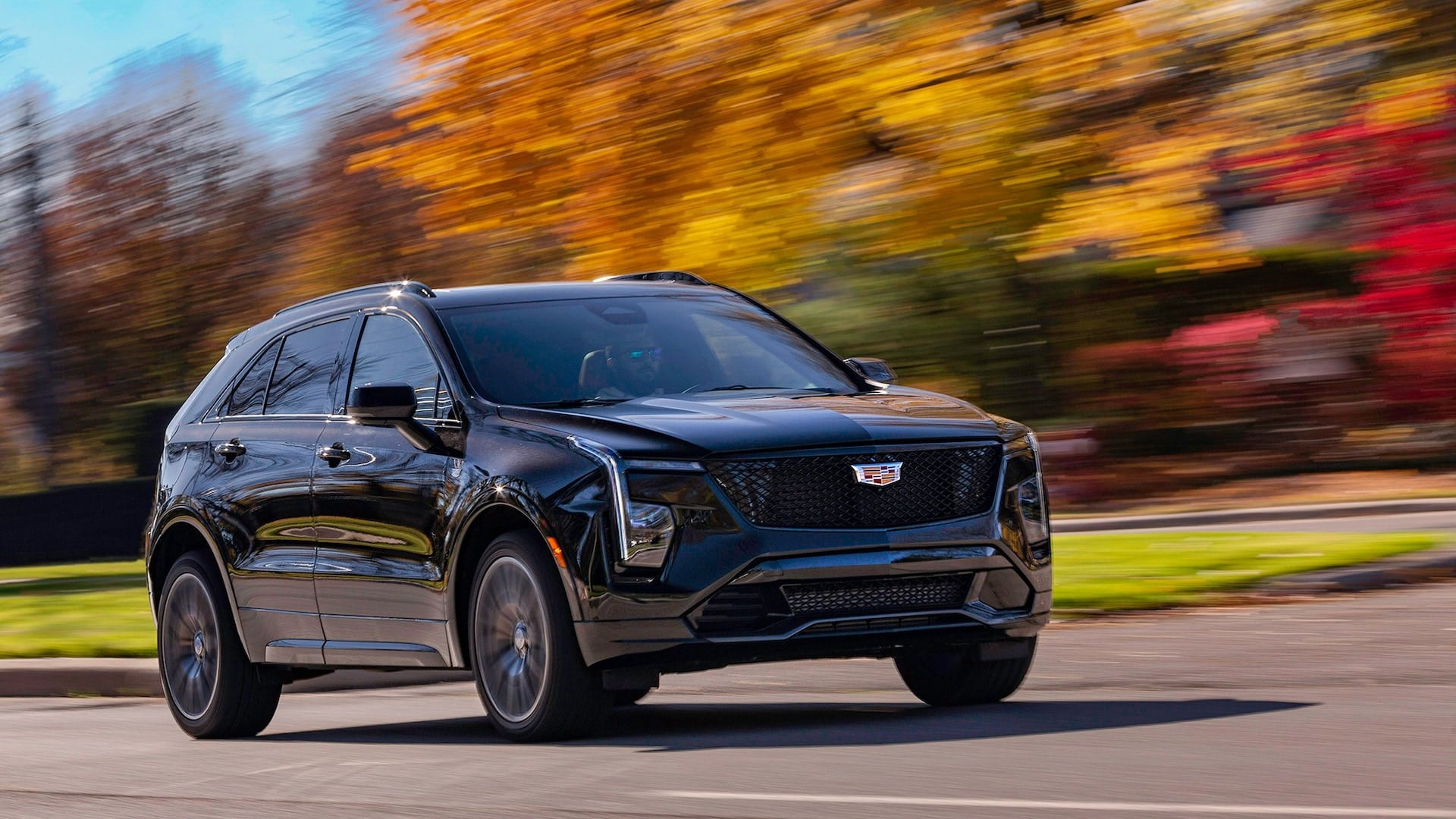 001 2025 Cadillac XT4 Sport AWD front view