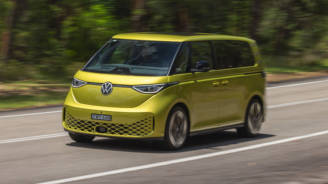 Volkswagen ID.Buzz 2025 sur autoroute 3