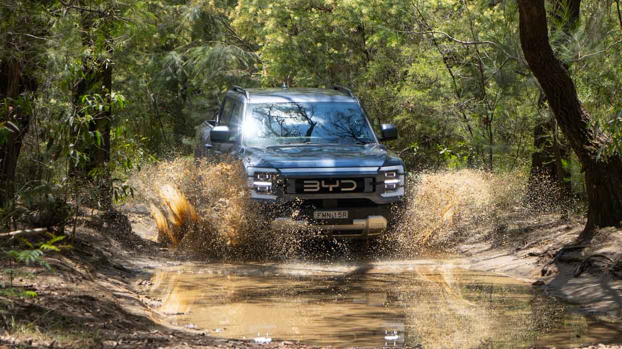 BYD Shark 6 2025 jet d'eau