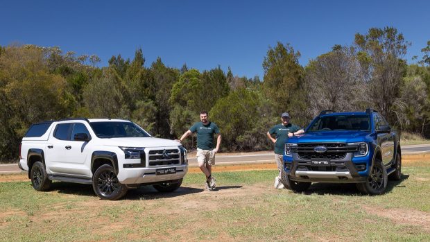 Miniature Mitsubishi Triton GSR 2025 LT avec Ranger 2