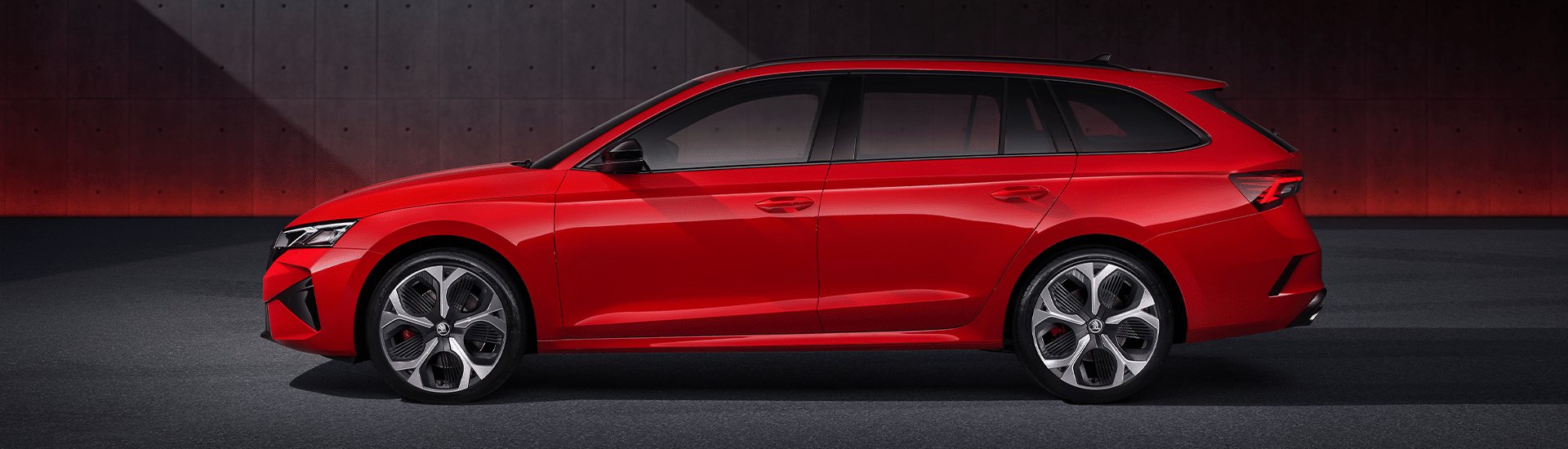 Actualités automobiles, 23 janvier 2025 : annonce de la mise à niveau à mi-vie et des prix de la Skoda Octavia RS, fuite en ligne de la Subaru Forester Wilderness 2026, et plus encore