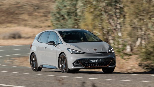 Cupra Born EVOTY 2024 avant