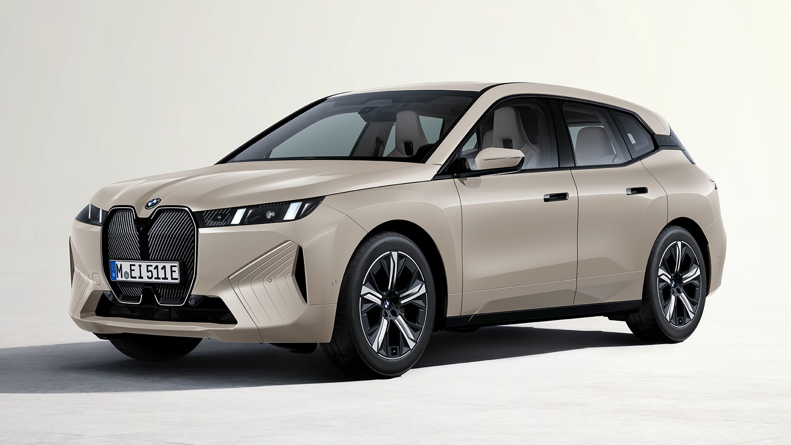 2026 BMW iX M70 xDrive 2