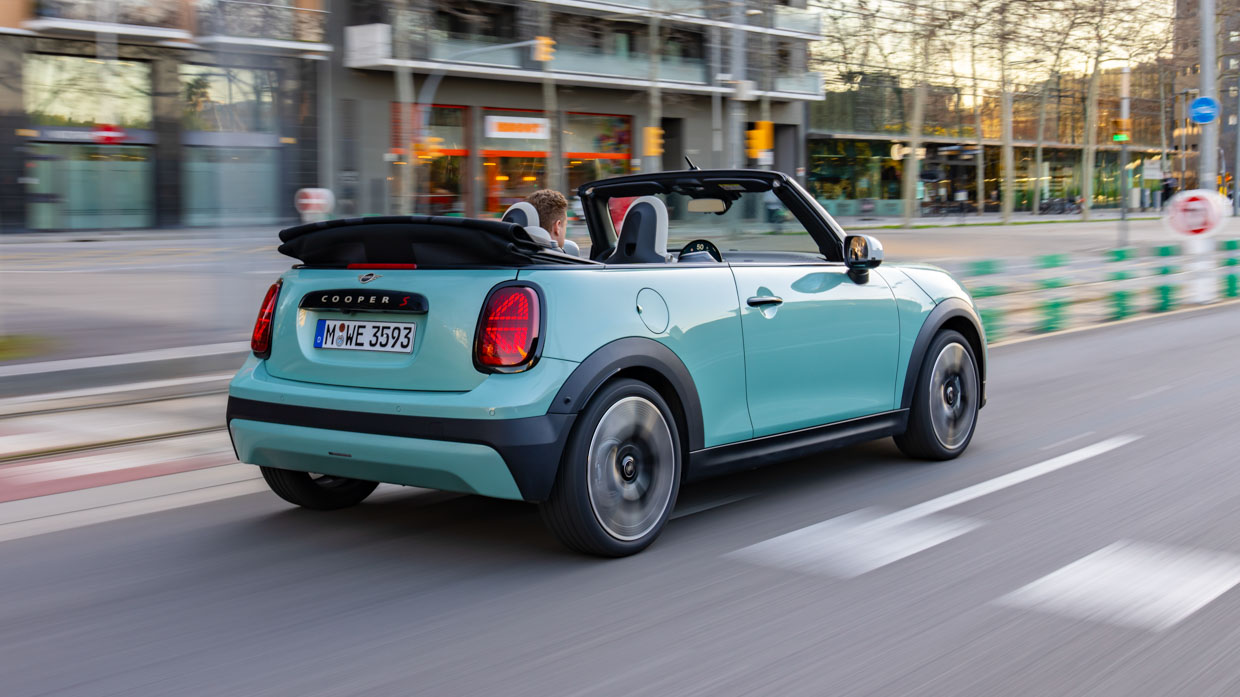 Mini convertible 2025 DROIT arrière 4