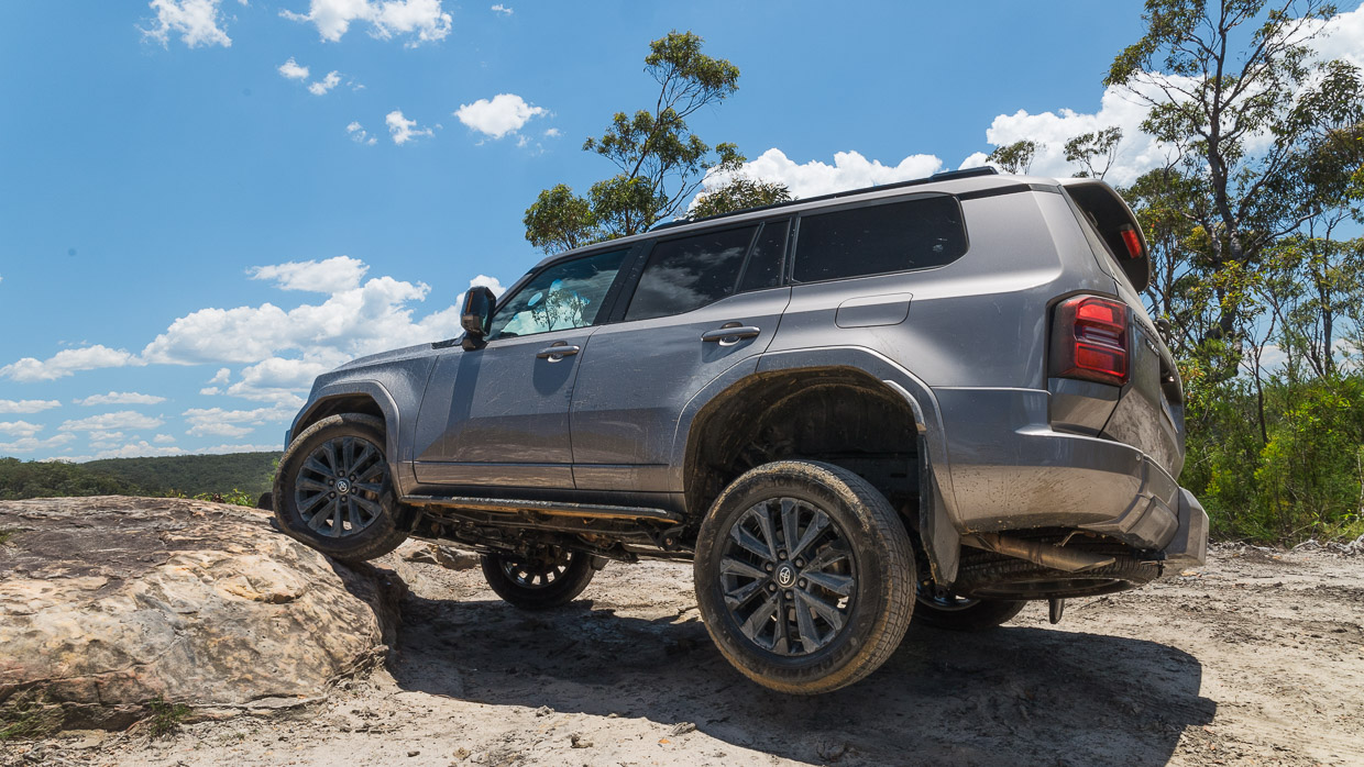 Toyota Prado Kakadu 2025 3/4 arrière 11