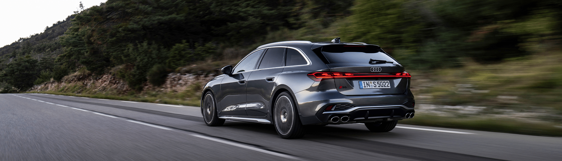 Les nouvelles de la voiture aujourd'hui: le prix Audi A5 révélé, la toute nouvelle Jeep Compass venant en Europe, et plus - 06 mai 2025