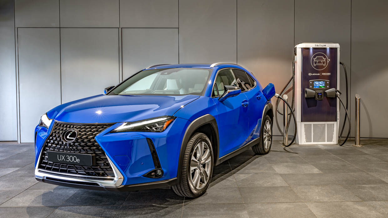2023 LEXUS UX300E Charge de luxe sportive