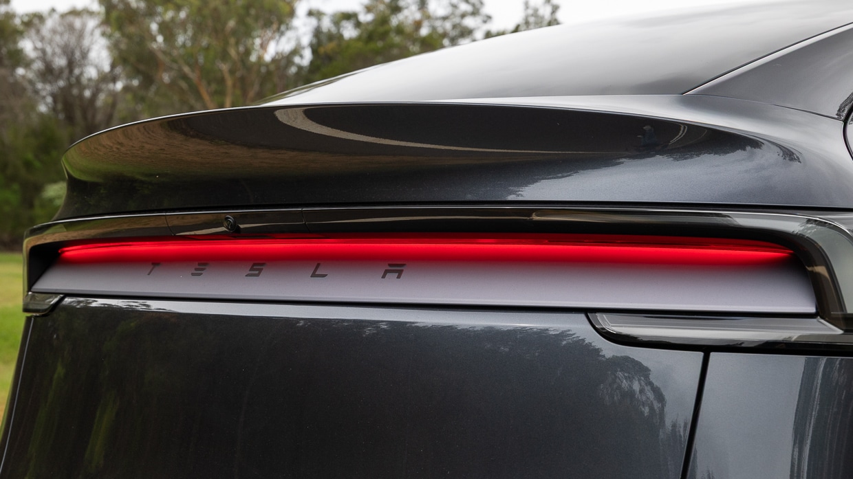 Actualités de voiture aujourd'hui: Elon Musk pour diriger Tesla pendant cinq ans de plus, le PDG de Toyota déclare les «voitures amusantes» obligatoires, et plus - 22 mai 2025