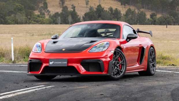 Porsche Cayman GT4 RS 2024 Front 3/4 7