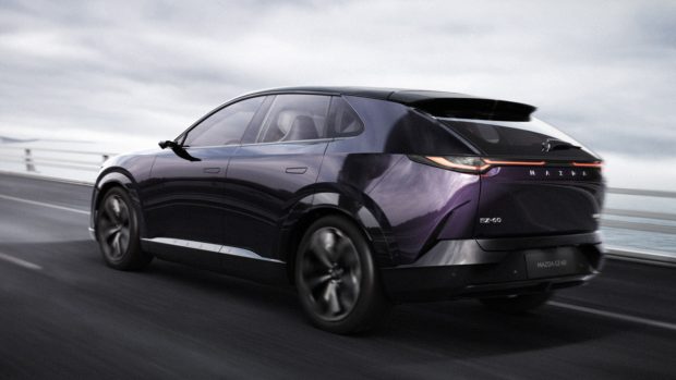 Mazda CX-6E 2025 CONDUCTION ARRIÈRE