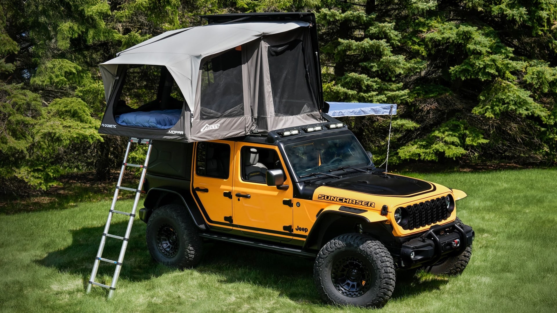 2025 Jeep Wrangler 4xe Dometic Awning Rooftop Tent ARTT Sunchaser Concept 1