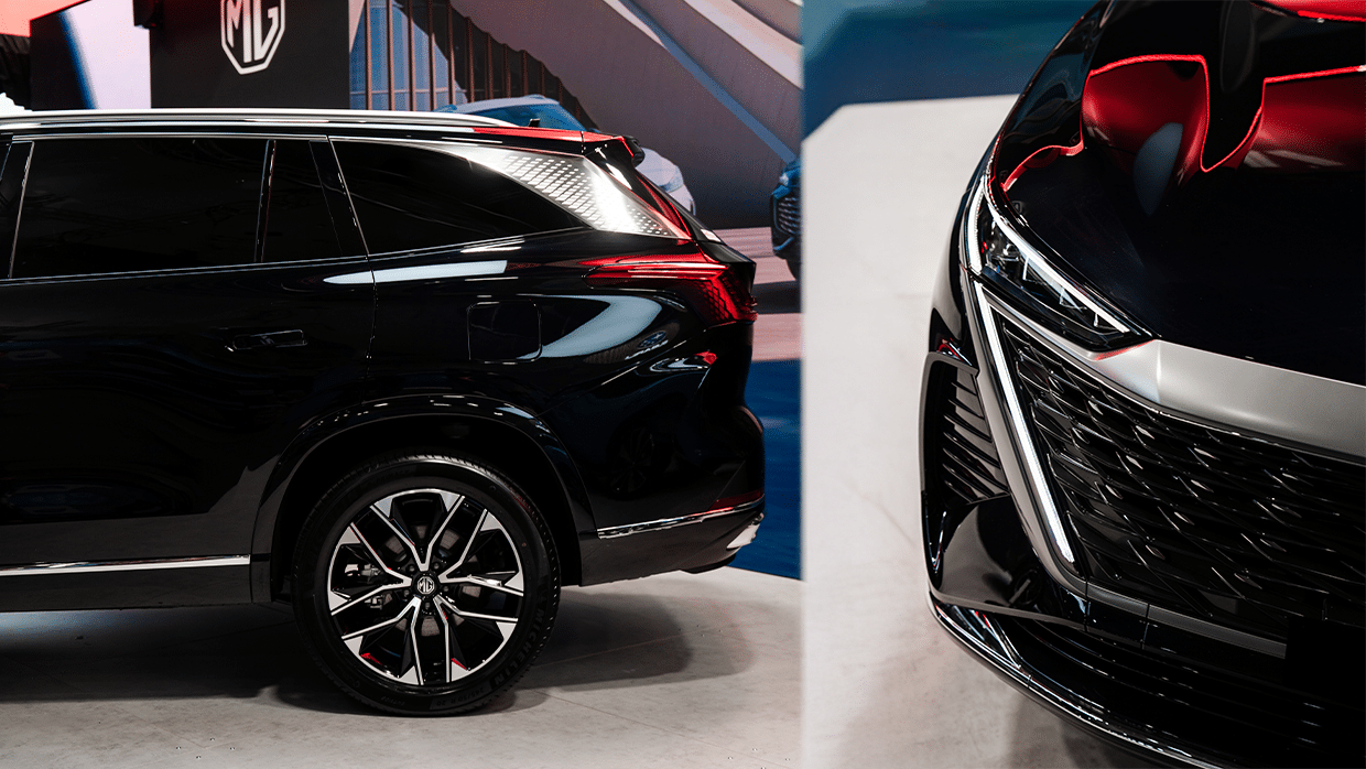 La nouvelle Hyundai Santa Fe et Toyota Kluger-Challenging QS de MG est jusqu'à 15 000 $ que les rivaux moins chers… pour l'instant