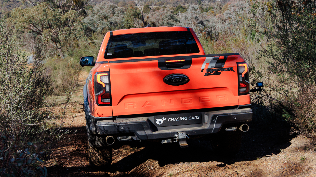 2023 Ford Ranger Raptor en code orange avec un intérieur en cuir noir