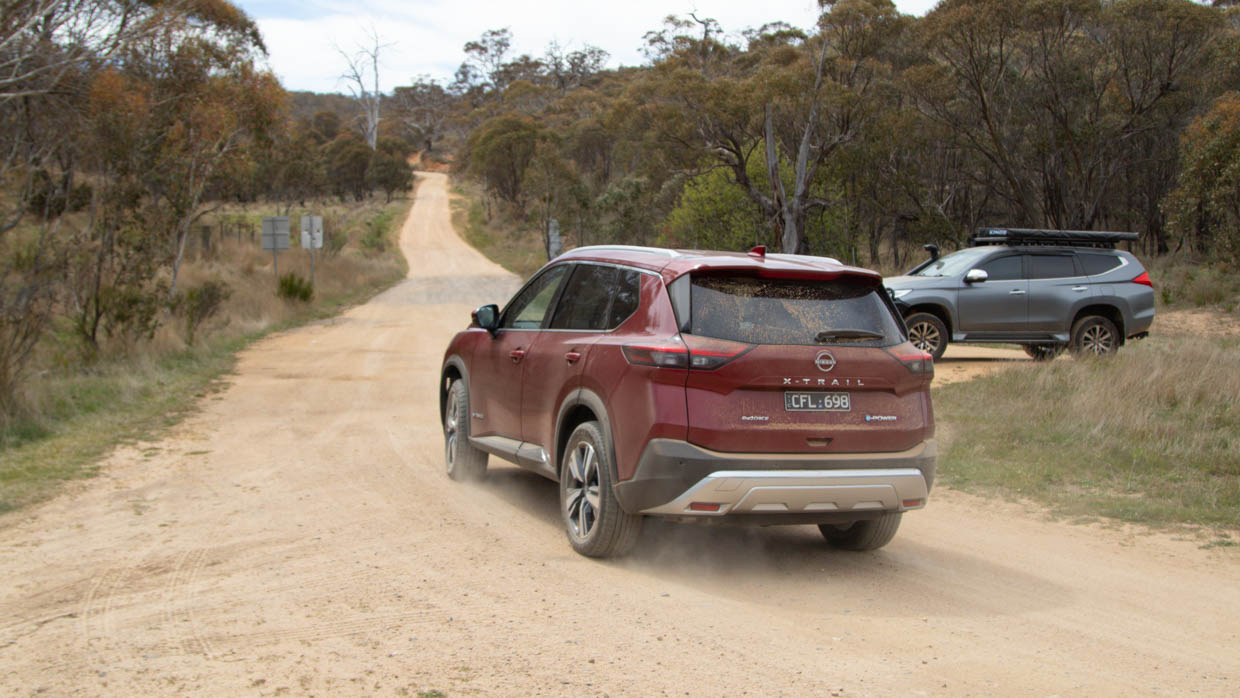 Nissan X-Trail LT 2023 SM CONDUCTION ARRIÈRE
