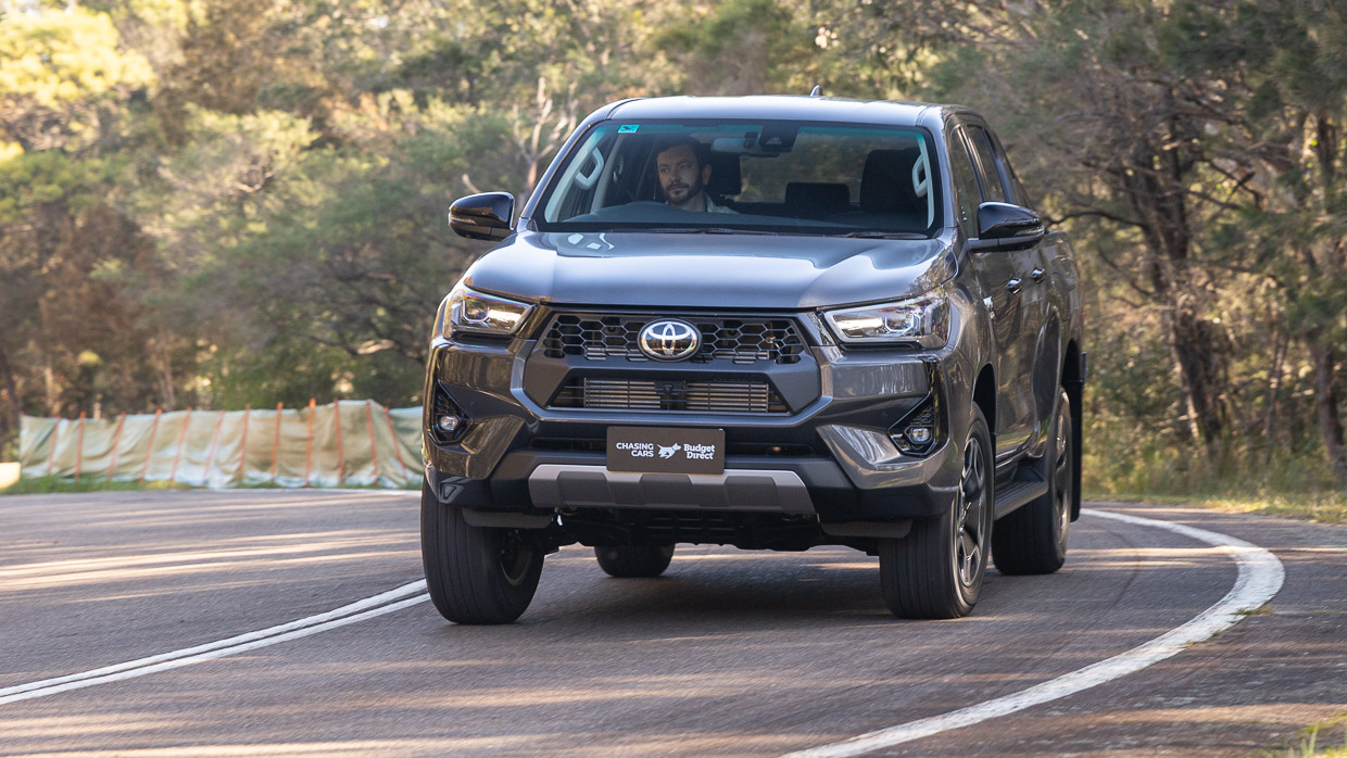 Toyota Hilux SR5 2025 conduite 13