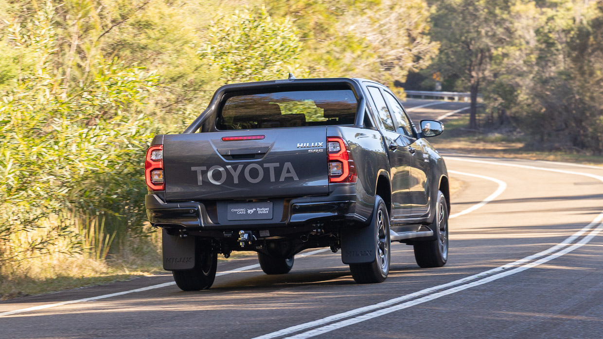 Toyota Hilux SR5 2025 Conduite 11
