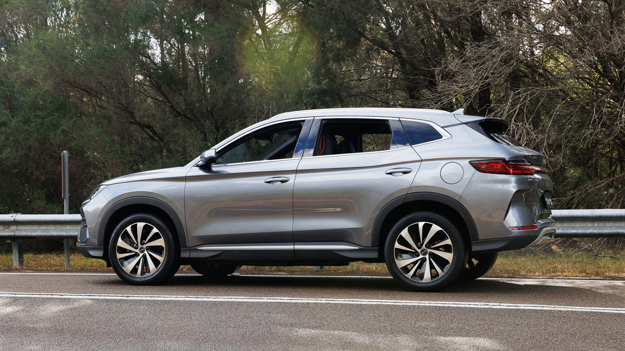 2024 BYD SECELION 6 ANGLE SIDE AGLE EXTÉRIEUR