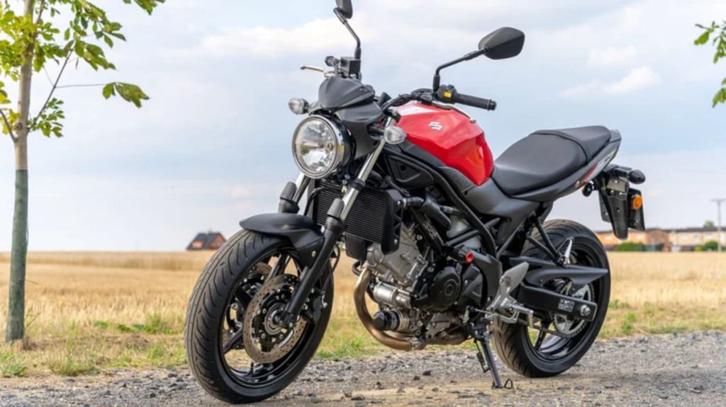 Suzuki SV650 engine