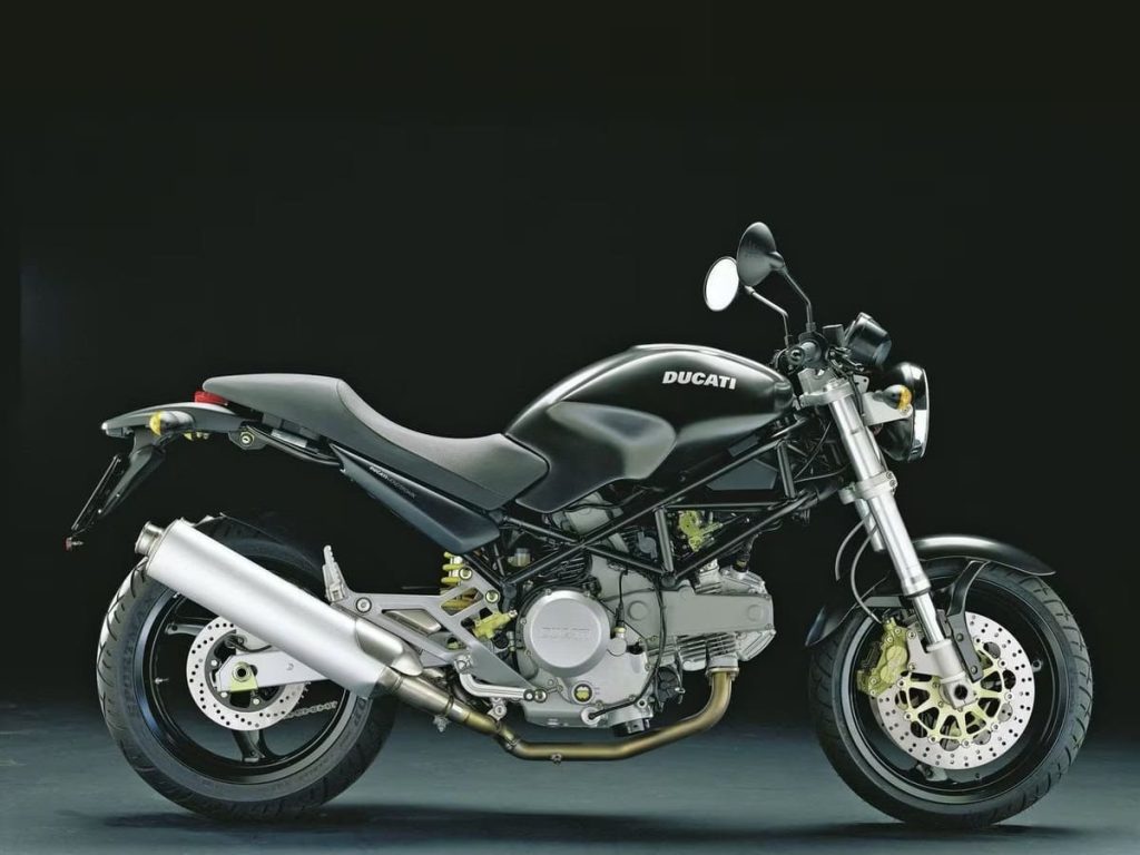 2002 Ducati M620