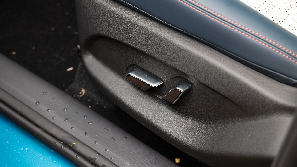 Byd Atto 3 Premium 2025 Boutons de siège intérieur