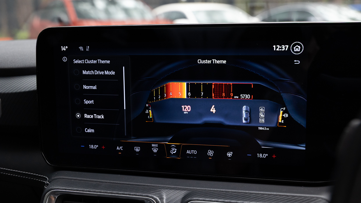 Intérieur de la Ford Mustang GT 2025