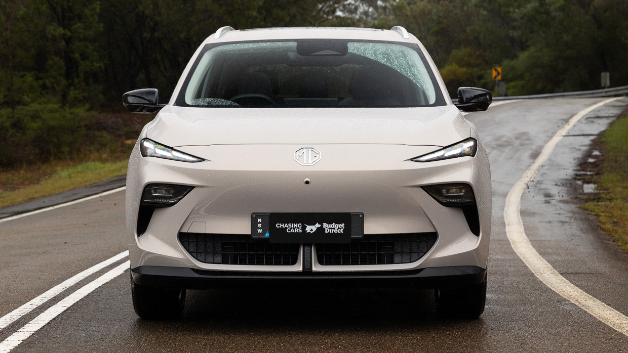 MG S5 Essence 2025 avant