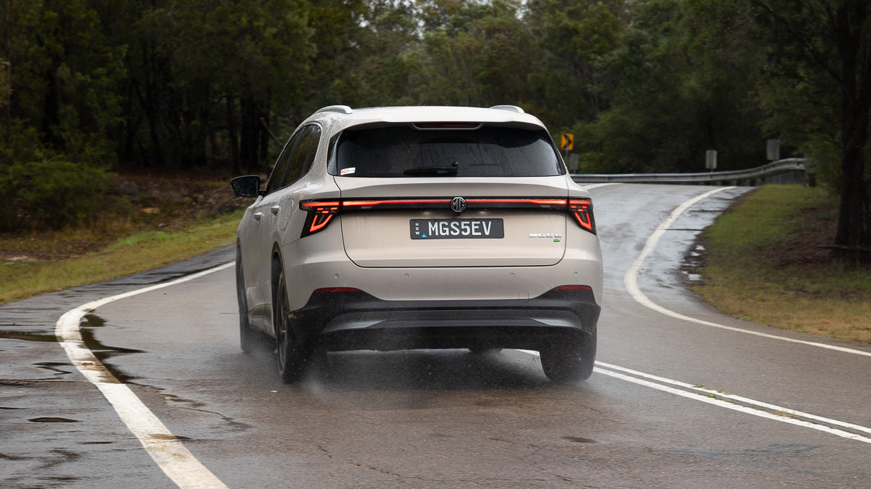 MG S5 Essence 2025 conduite 17