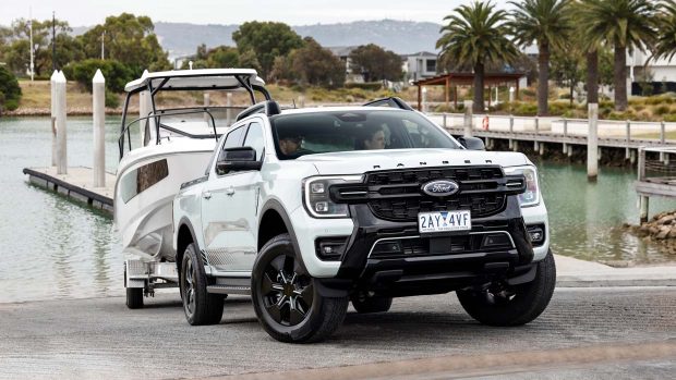 Ford Ranger PHEV Stormtrak 2025 remorquage 2