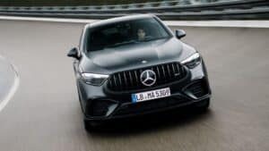 Les atouts des SUV Mercedes pour affronter les routes enneigées en hiver
